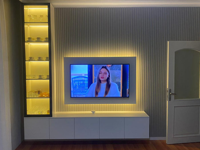 Tv ünitesi, kitaplık, ahşap kitaplık, kütüphane, çalışma masası